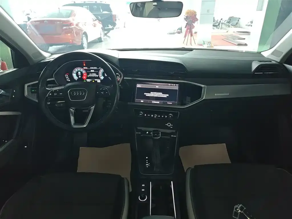 Audi Q3 2022 из CN, фото 2