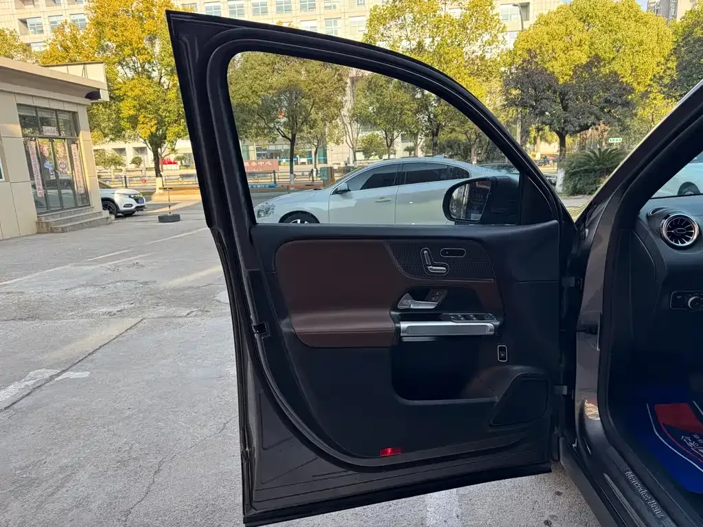 Mercedes-Benz GLB 2021 из CN, фото 9