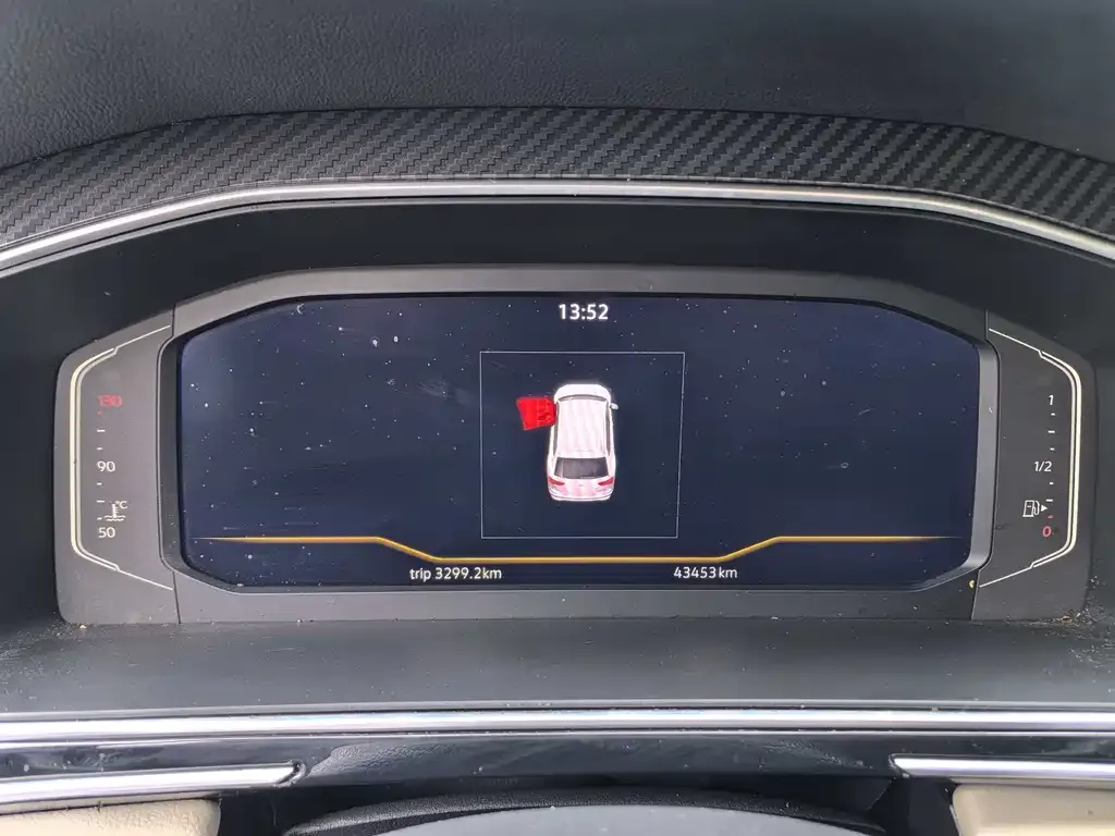 Volkswagen Tiguan L 2023 из CN, фото 8