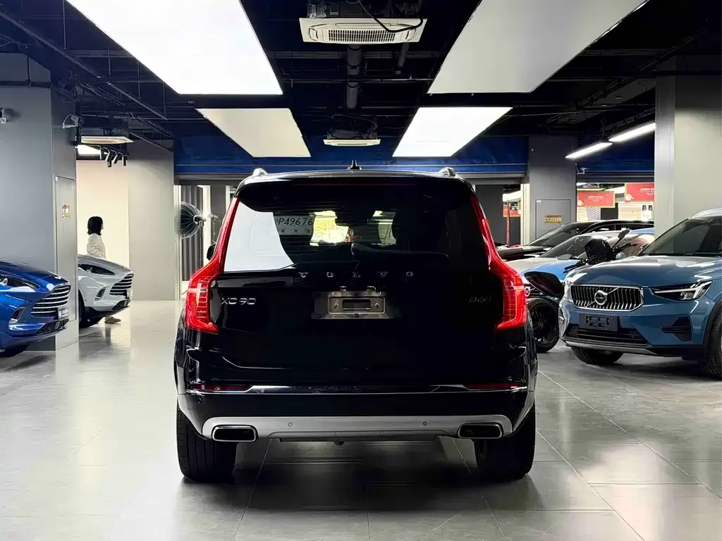 Volvo XC90 2021 из CN, фото 7