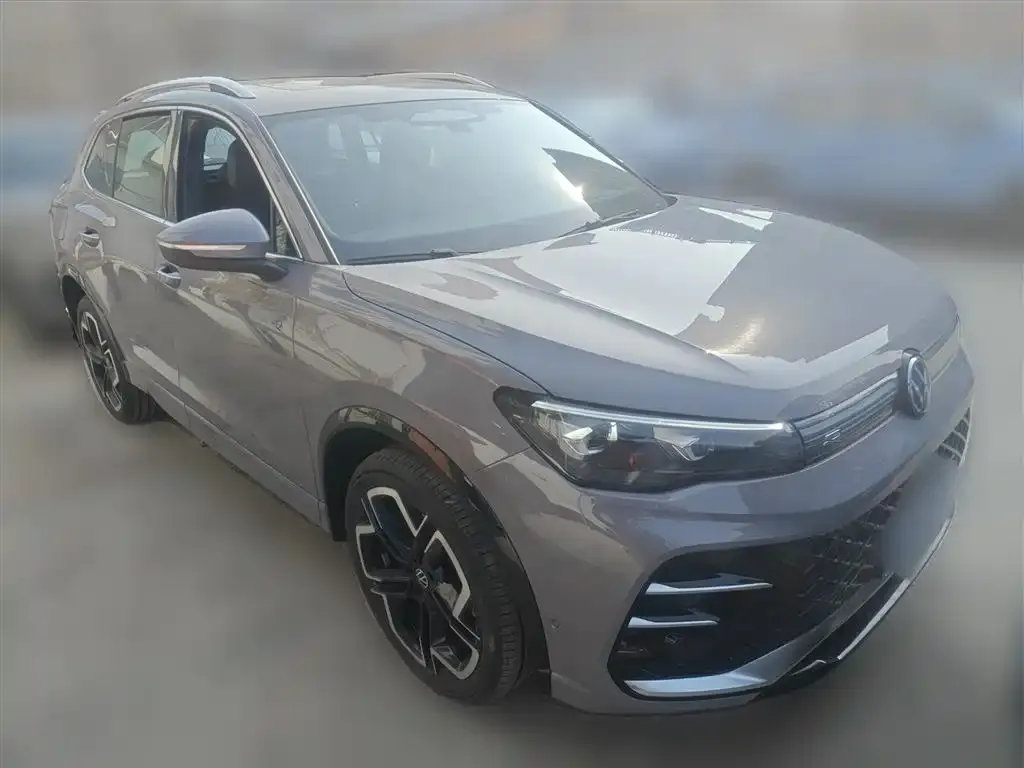 Volkswagen Tiguan L 2025 из CN, фото 9