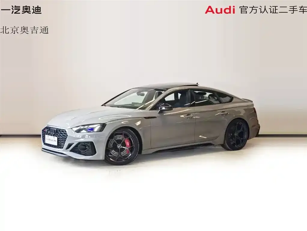 Audi RS 5 — фото 1