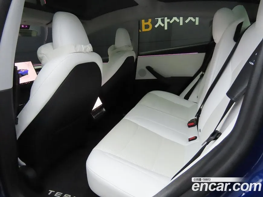 [object Object] Model 3 2024 из KR, фото 6