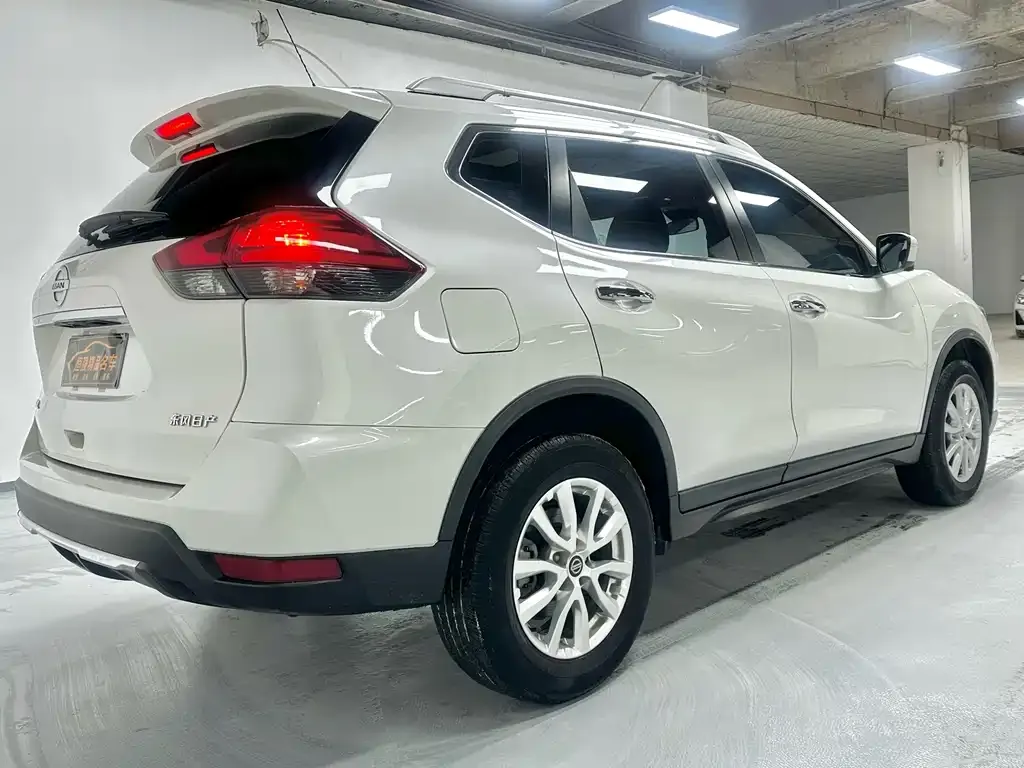 Nissan X-Trail 2021 из CN, фото 5