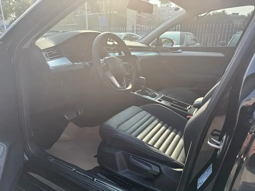 Volkswagen Magotan 2025 из CN, фото 9