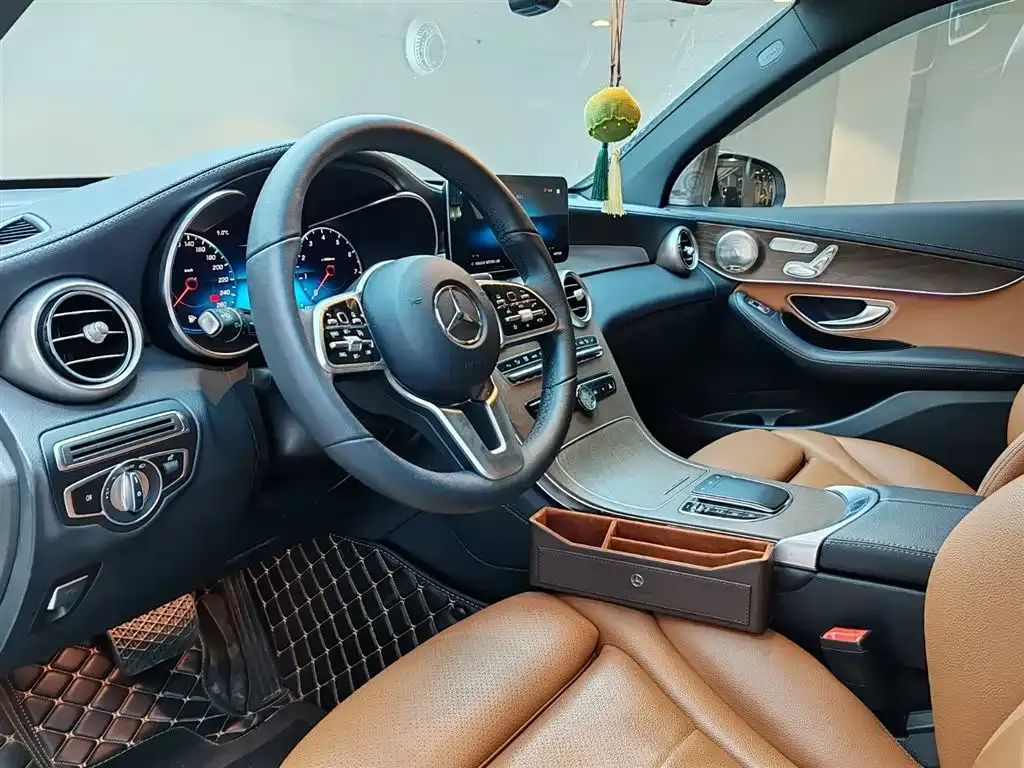 Mercedes-Benz GLC 2022 из CN, фото 8