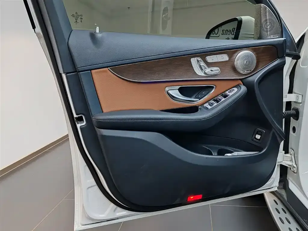 Mercedes-Benz GLC 2022 из CN, фото 7