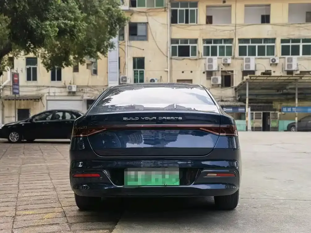 BYD Qin PLUS 2023 из CN, фото 6