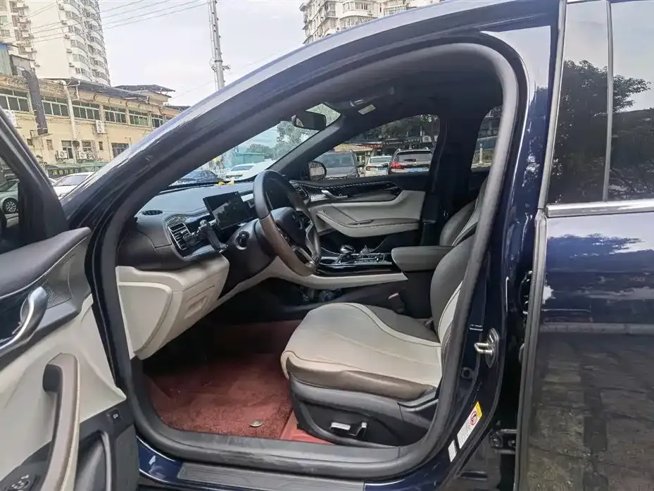 BYD Qin PLUS 2023 из CN, фото 8