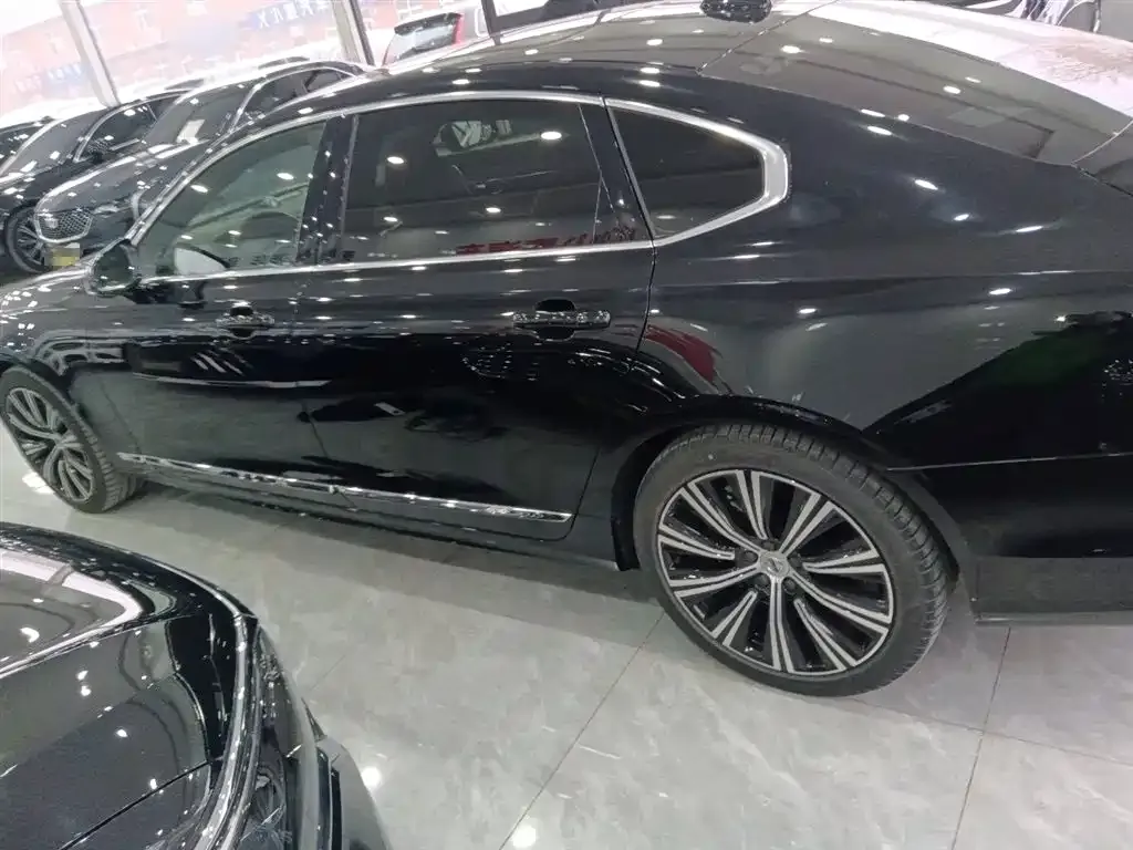 Volvo S90 2024 из CN, фото 9