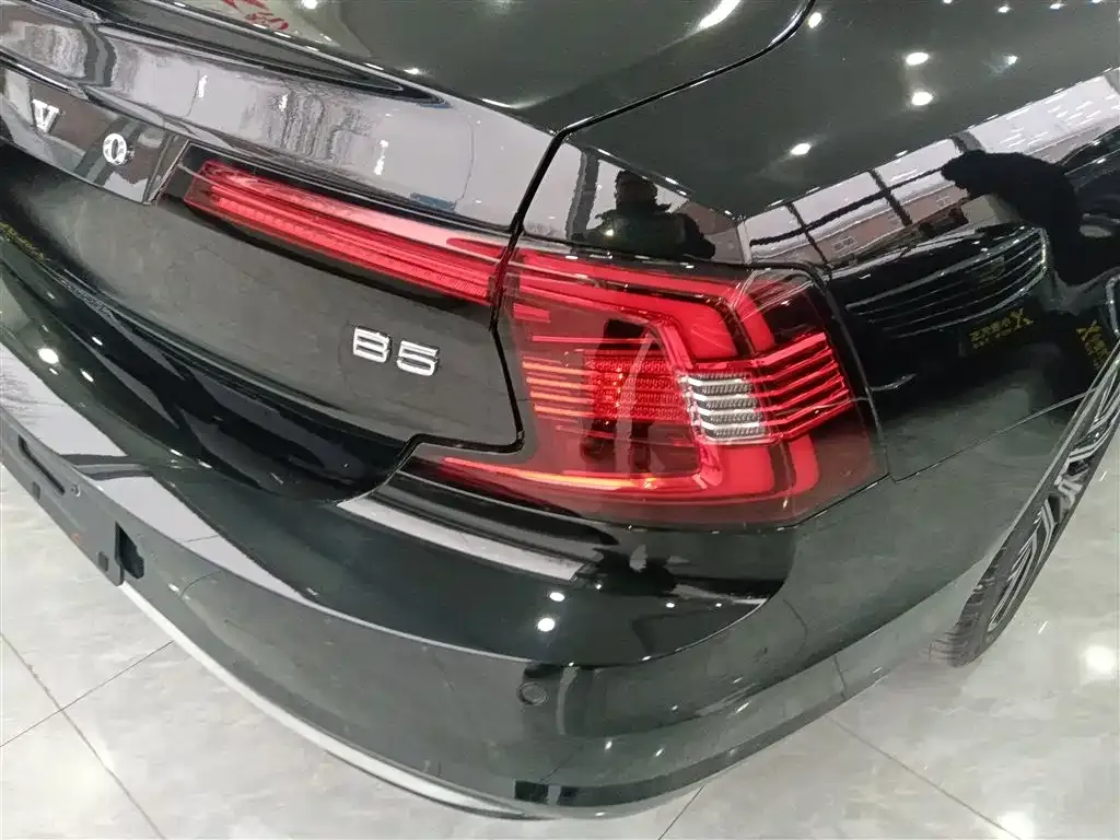 Volvo S90 2024 из CN, фото 8