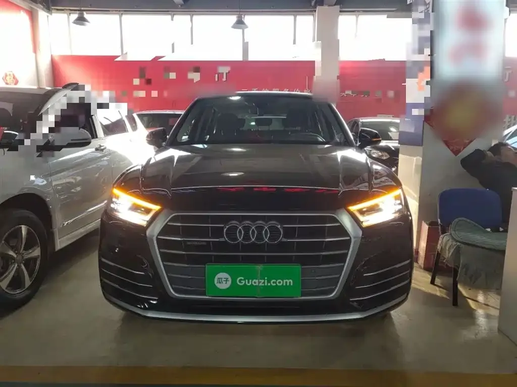 Audi Q5L 2021 из CN, фото 2