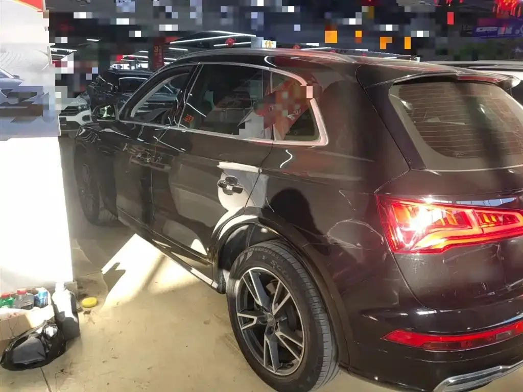 Audi Q5L 2021 из CN, фото 4