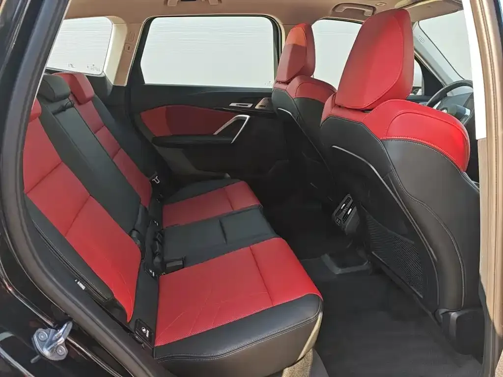 BMW X1 2025 из CN, фото 3