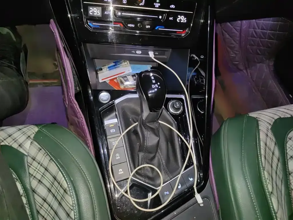 Volkswagen Tayron 2022 из CN, фото 7