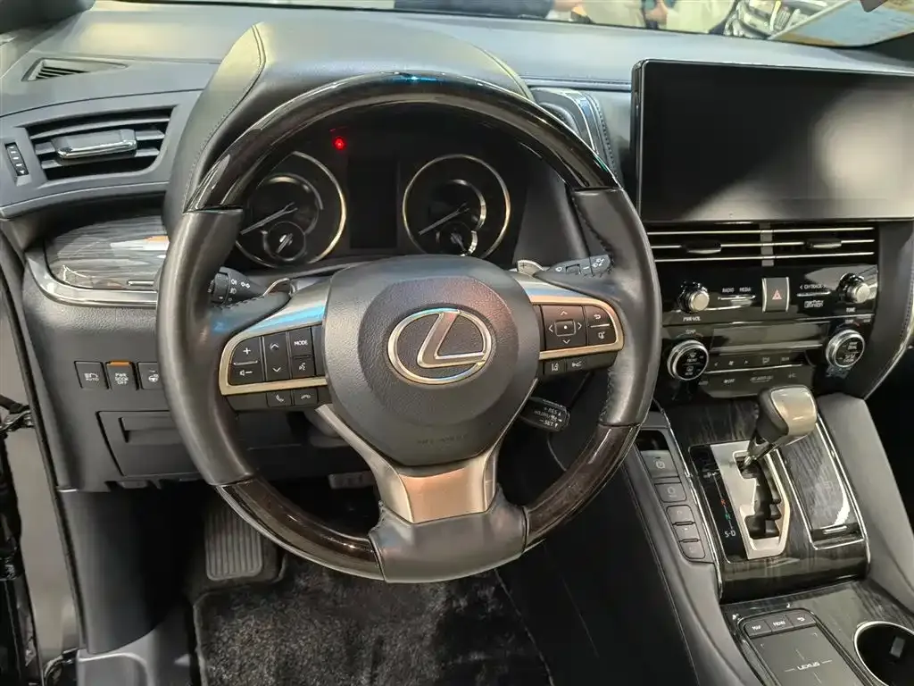 Lexus LM 2022 из CN, фото 7