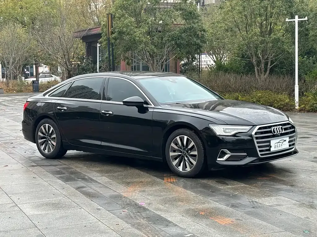 Audi A6L — фото 5