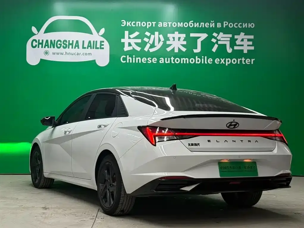 Hyundai Elantra 2023 из CN, фото 3