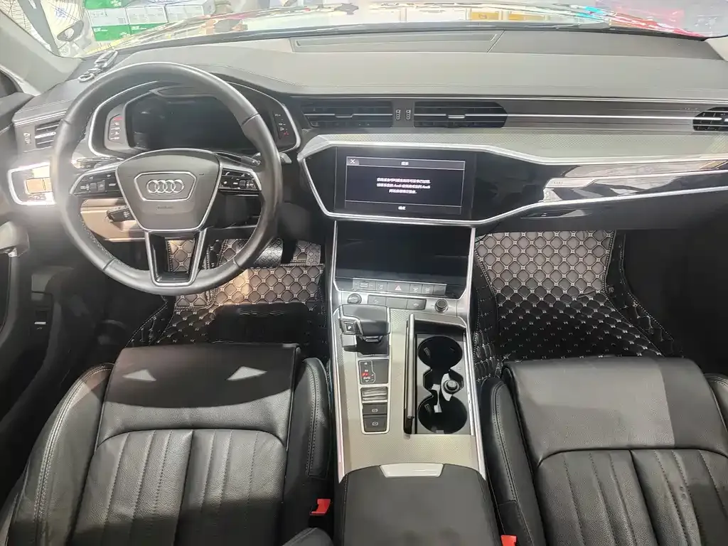 Audi A6L 2022 из CN, фото 10
