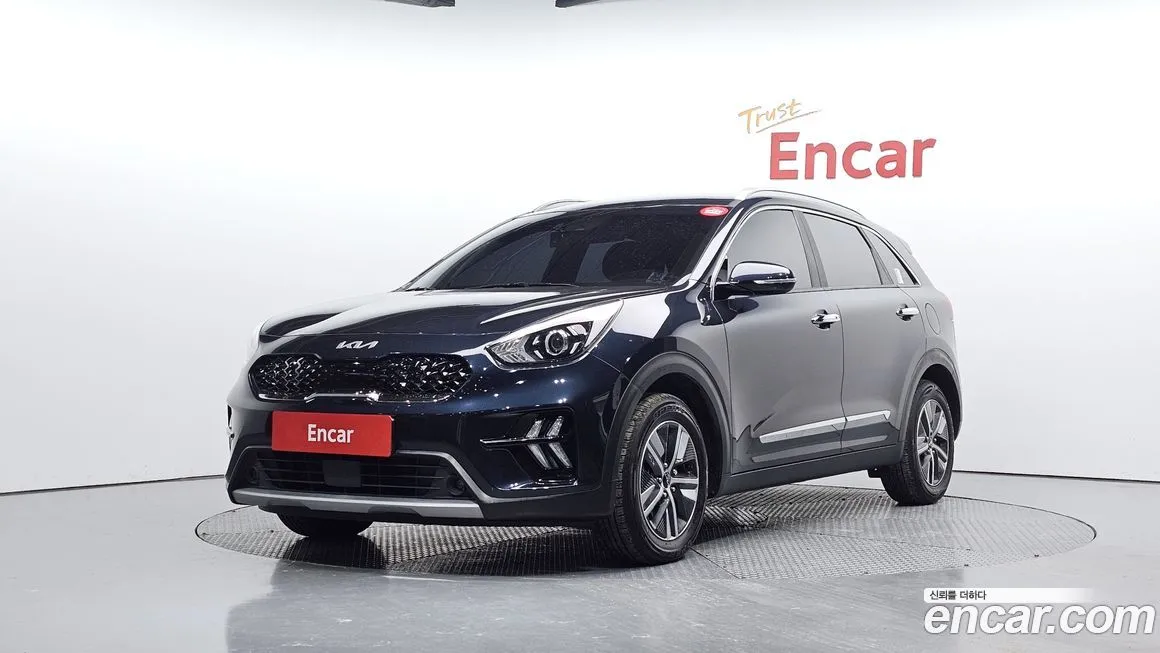 Kia Niro — фото 1