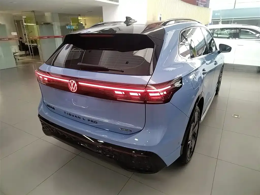Volkswagen Tiguan L 2024 из CN, фото 9