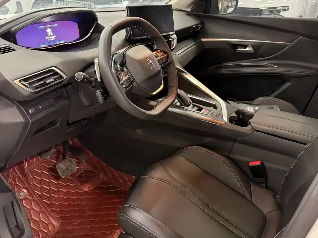 Peugeot 5008 2023 из CN, фото 2