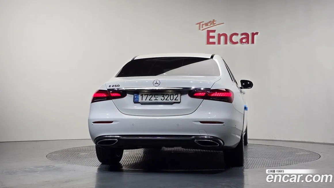 Mercedes-Benz E-Class 2022 из KR, фото 4