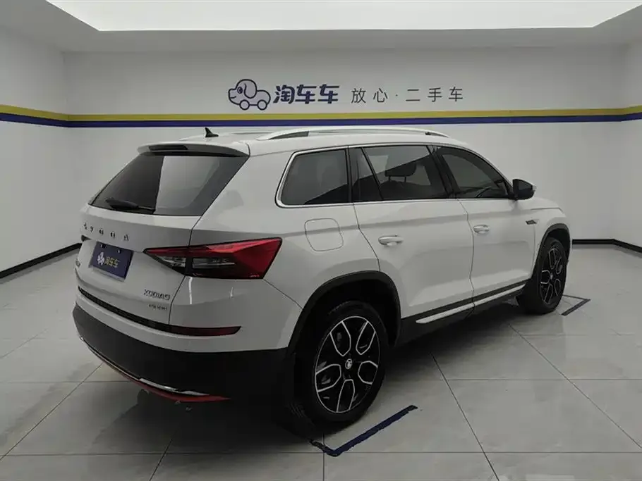 Skoda Kodiaq 2021 из CN, фото 3