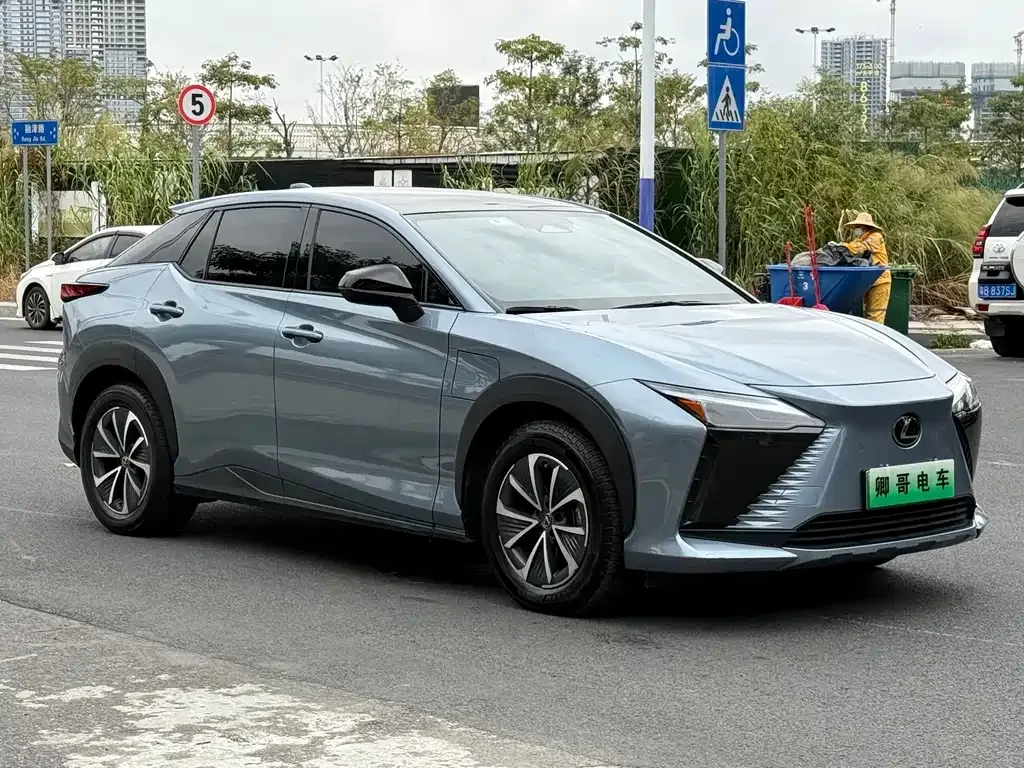 Lexus RZ 2023 из CN, фото 6