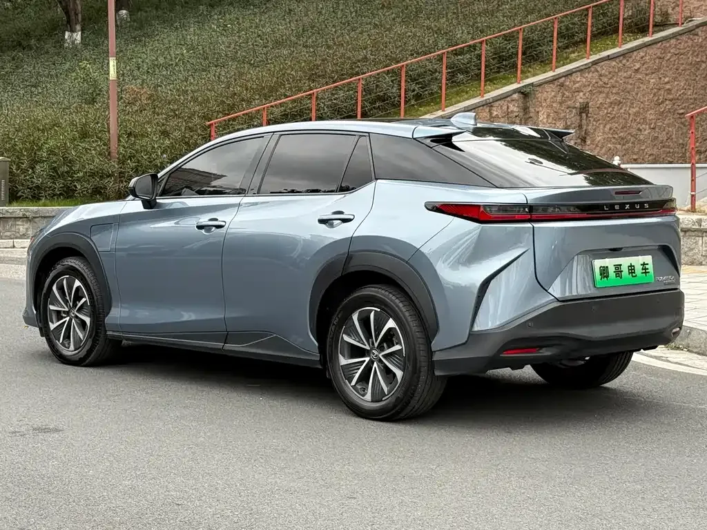 Lexus RZ 2023 из CN, фото 10