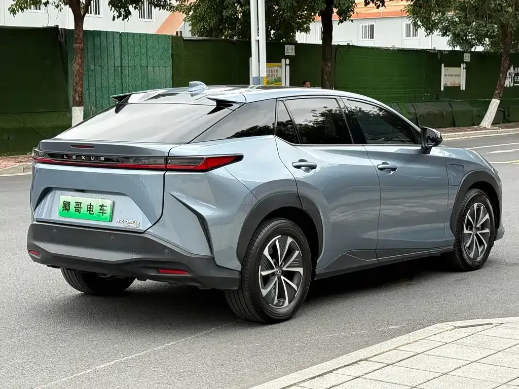 Lexus RZ 2023 из CN, фото 8