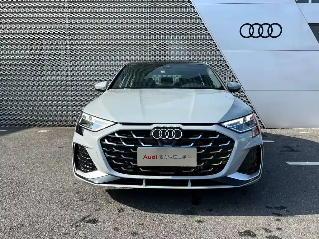 Audi A3 2024 из CN, фото 7