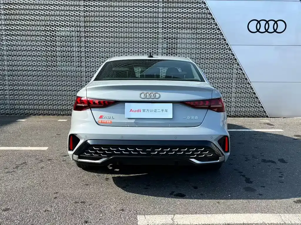 Audi A3 2024 из CN, фото 6