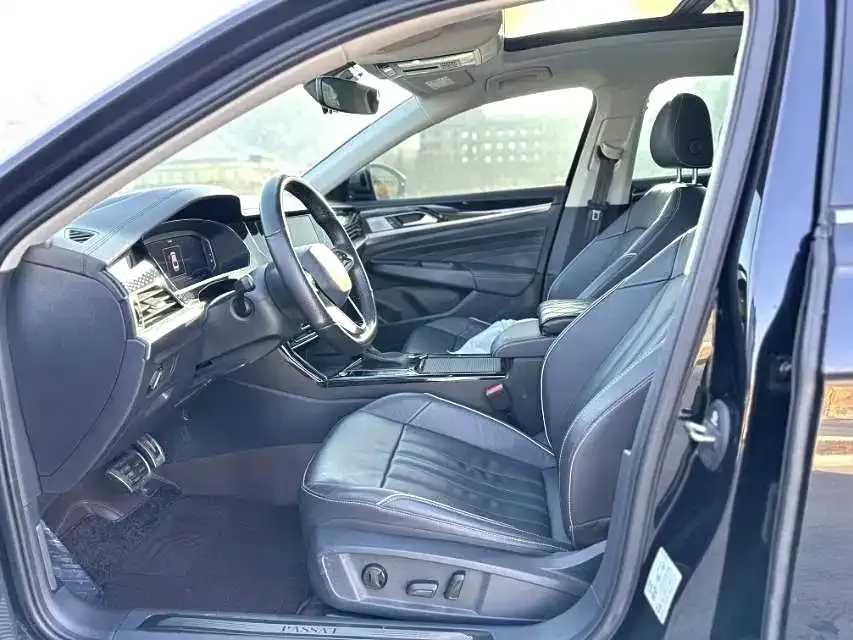 Volkswagen Passat 2022 из CN, фото 6