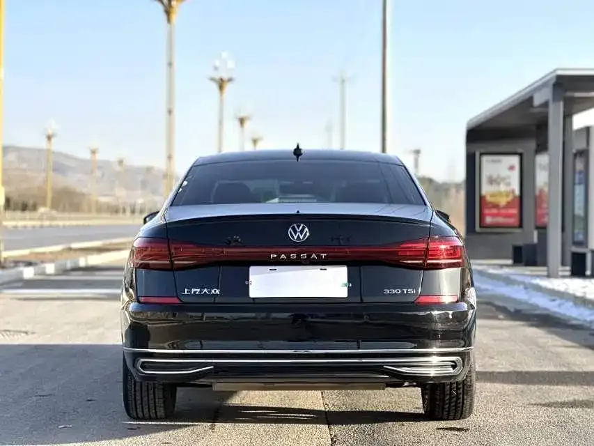 Volkswagen Passat 2022 из CN, фото 2