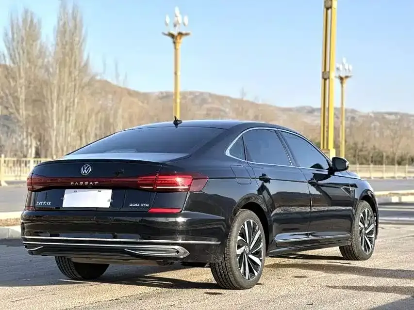 Volkswagen Passat 2022 из CN, фото 8