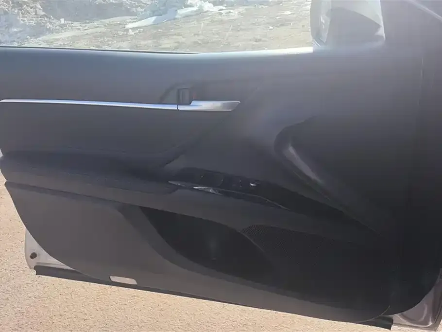 Toyota Camry 2021 из CN, фото 8