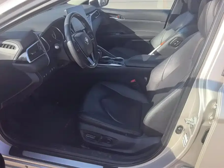 Toyota Camry 2021 из CN, фото 7