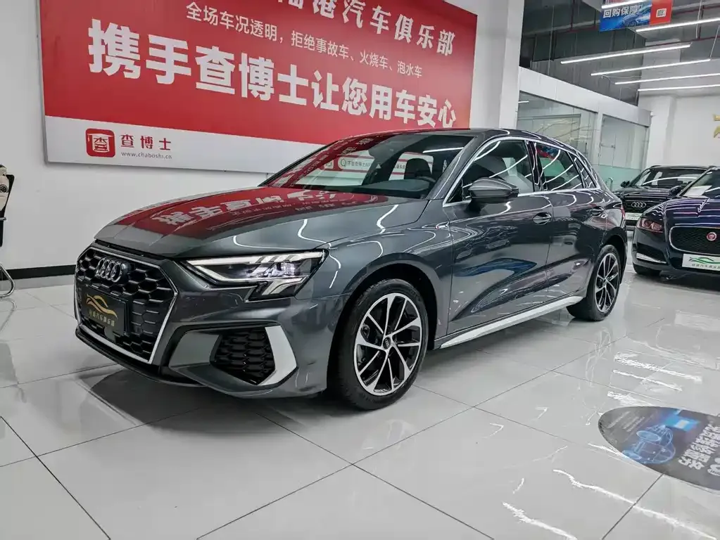 Audi A3 2024 из CN, фото 1