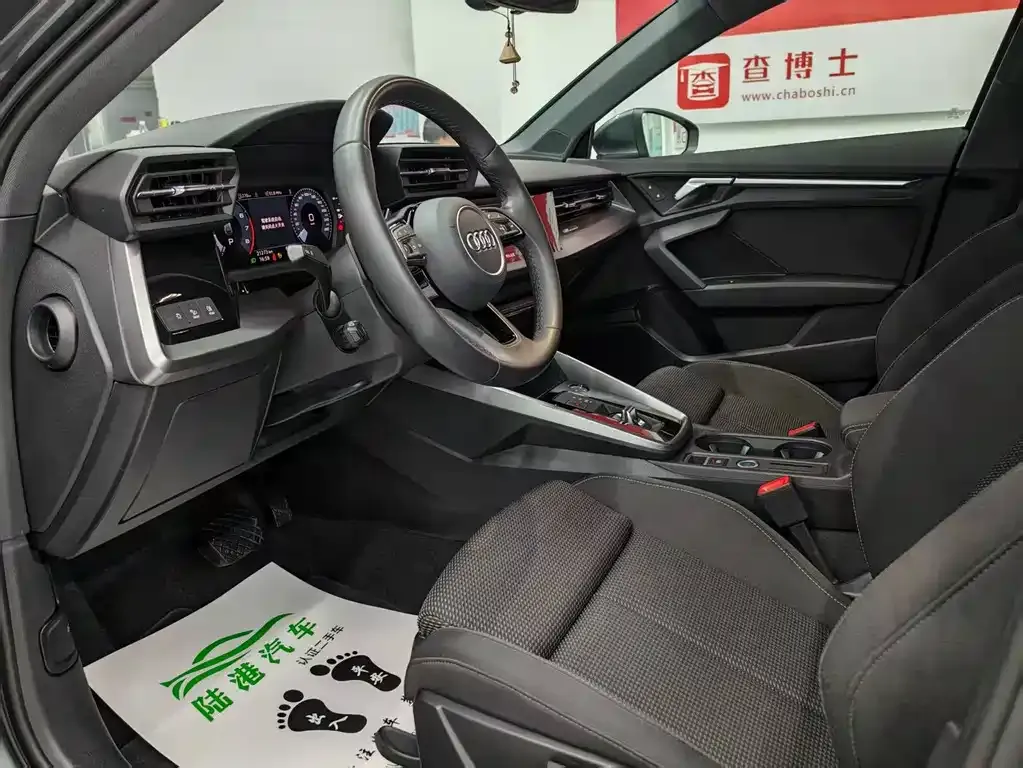Audi A3 2024 из CN, фото 4