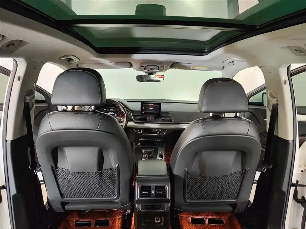 Audi Q5L 2021 из CN, фото 7
