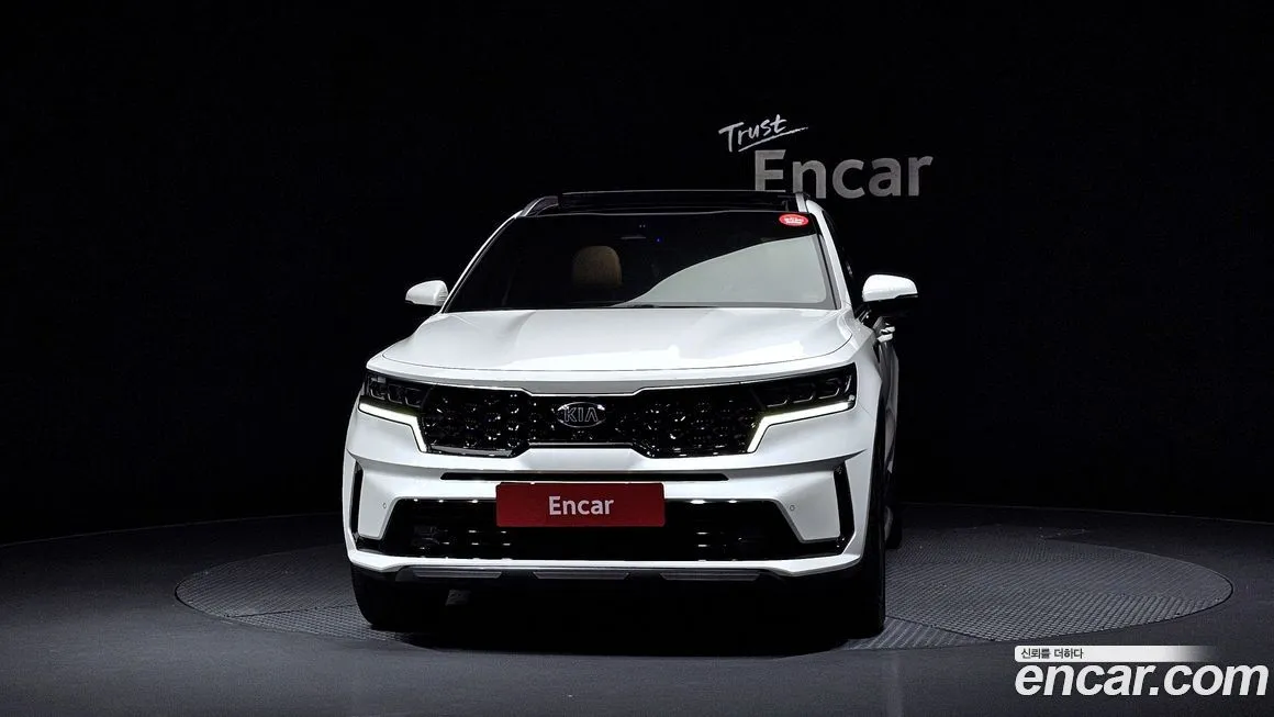 Kia Sorento — фото 6