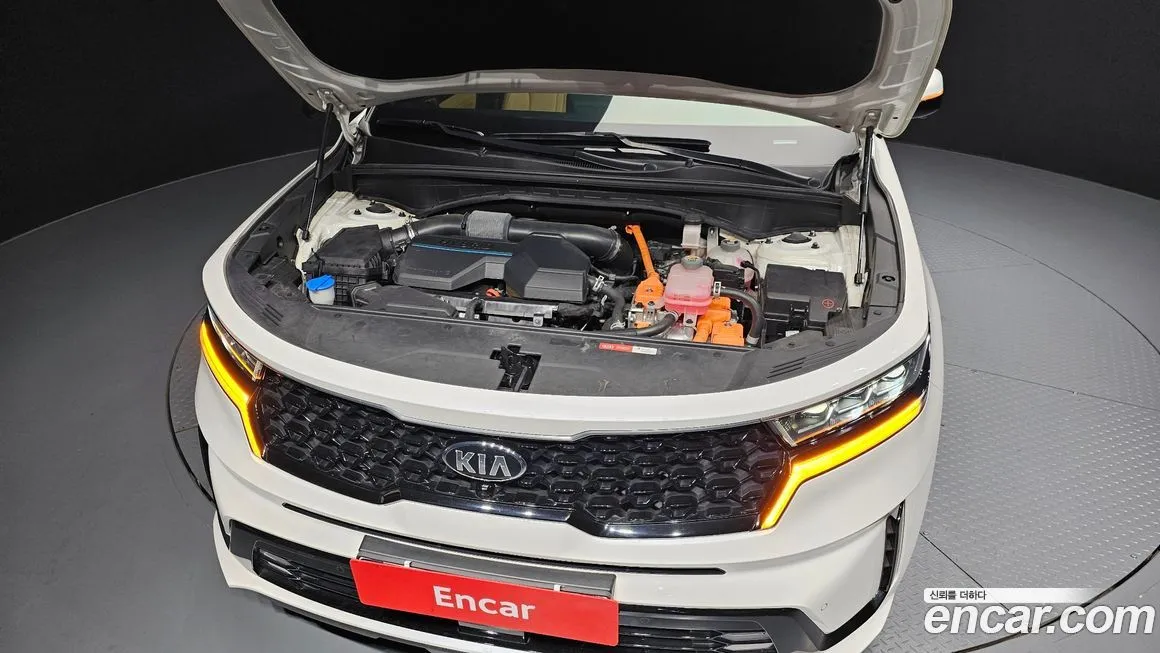 Kia Sorento — фото 8