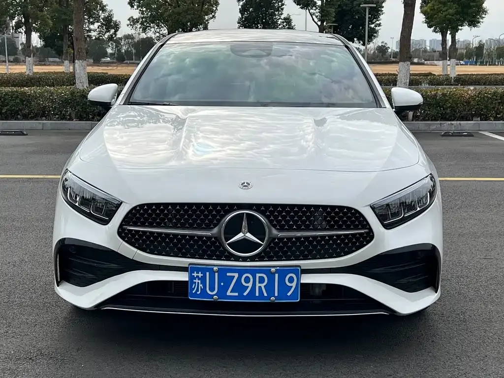 Mercedes-Benz A-Class 2024 из CN, фото 6