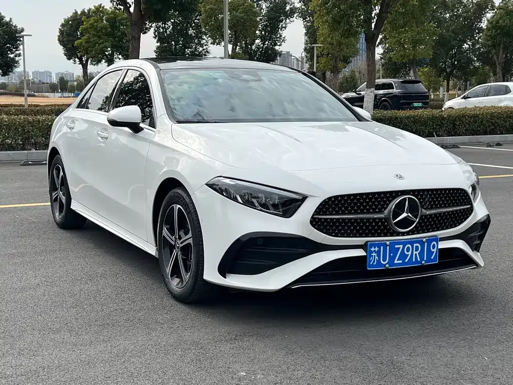 Mercedes-Benz A-Class 2024 из CN, фото 8