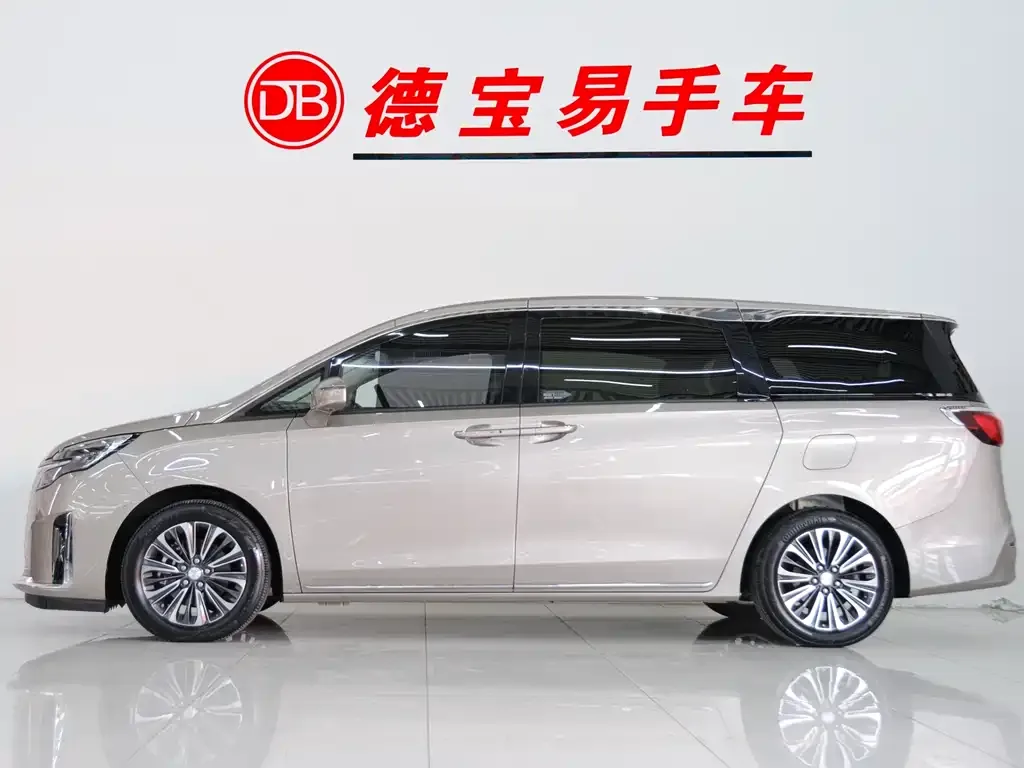 Buick GL8 2023 из CN, фото 8