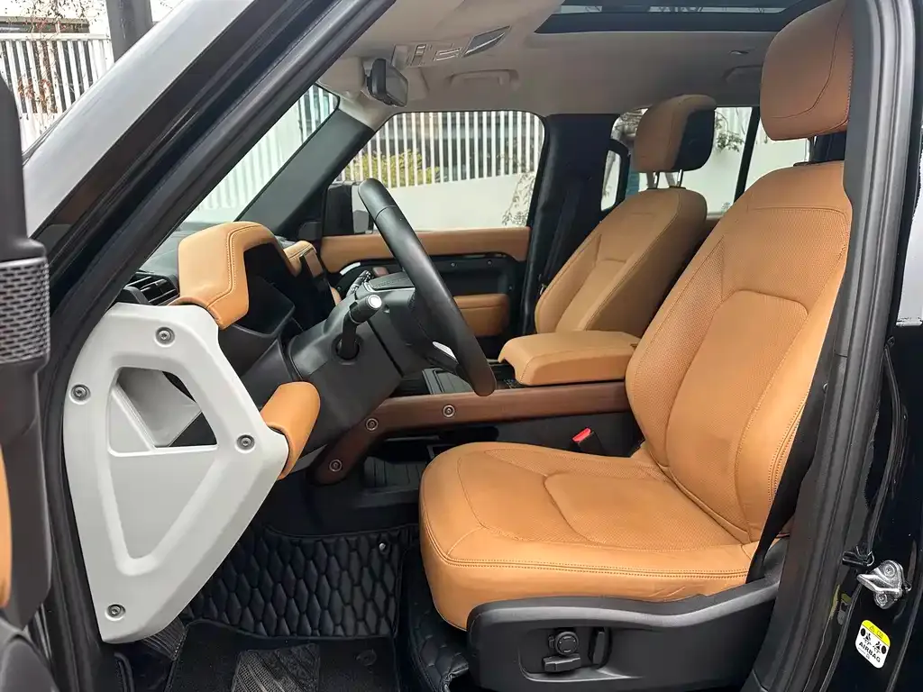 Land Rover Defender — фото 2