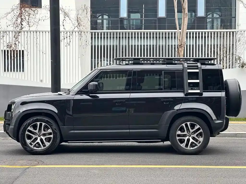 Land Rover Defender — фото 5