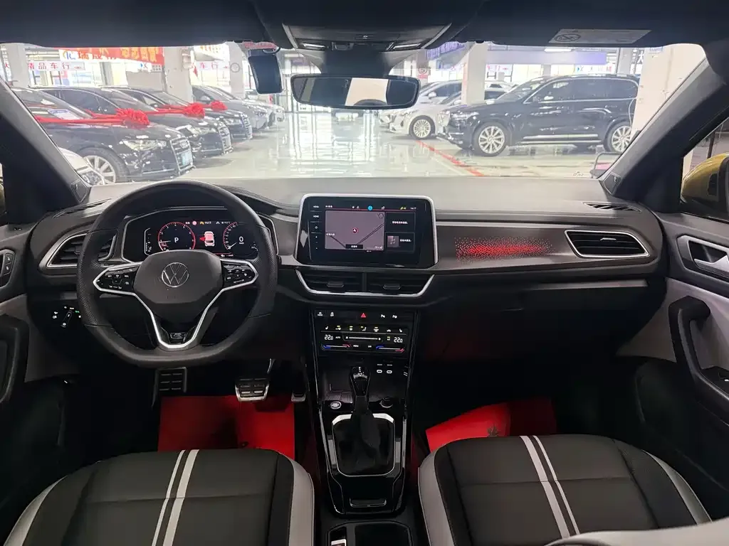 Volkswagen T-Roc 2023 из CN, фото 7