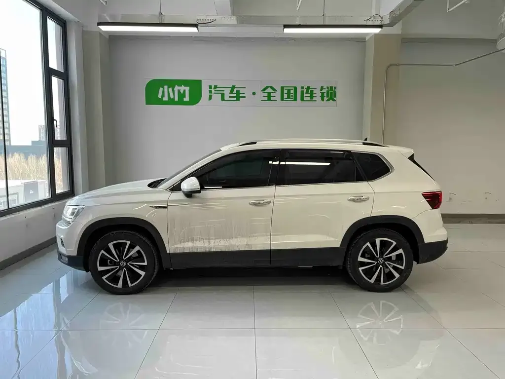 Volkswagen Tharu 2022 из CN, фото 2